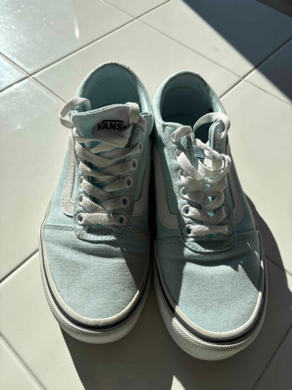 Vans sneakers (big girls)
